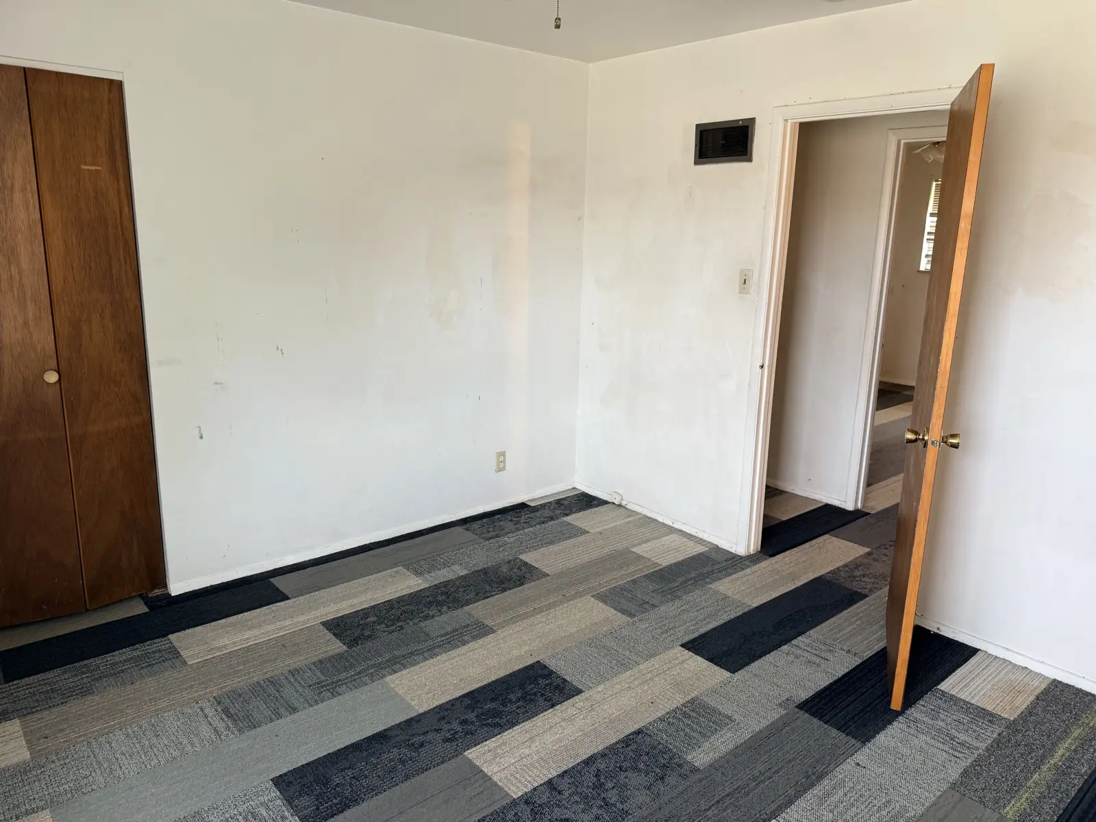 Damaged walls